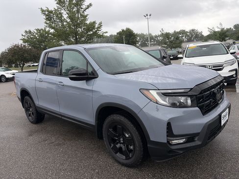 Certified 2026 Honda Ridgeline Black Edition image 3
