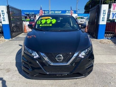 Used 2020 Nissan Rogue Sport S w/ Appearance Package image 2