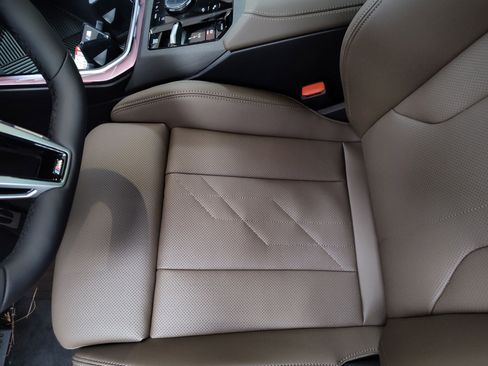 Used 2025 BMW X3 xDrive30i w/ M Sport Package image 42