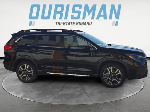 New 2025 Subaru Ascent Limited image 7