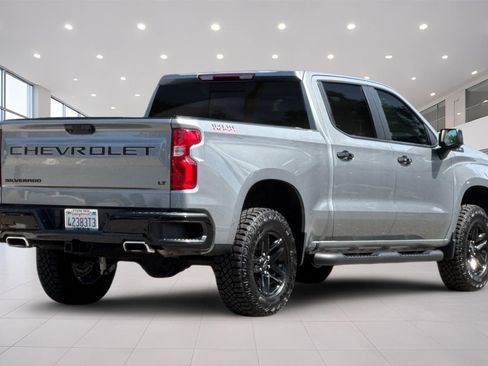 Used 2023 Chevrolet Silverado 1500 LT Trail Boss w/ LT Trail Boss Premium Package AWD/4WD image 4