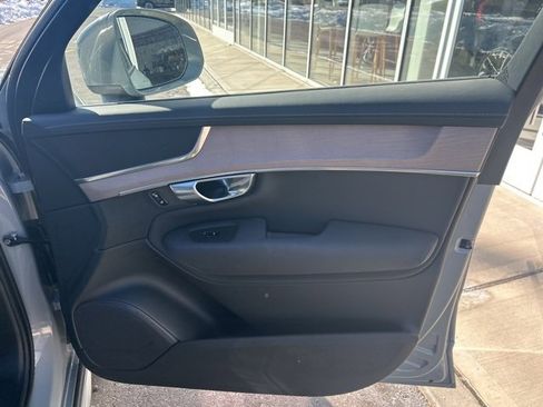 Certified 2025 Volvo XC90 B6 Plus image 14