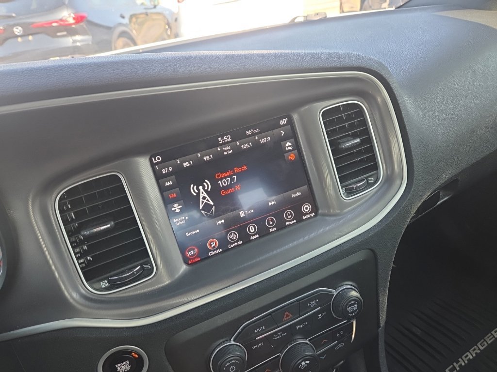 Used 2021 Dodge Charger SXT w/ Driver Convenience Group AWD/4WD image 26