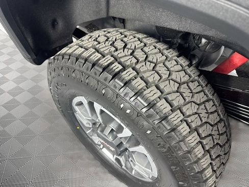 Used 2023 GMC Sierra 3500 SLE w/ SLE Convenience Package AWD/4WD image 30