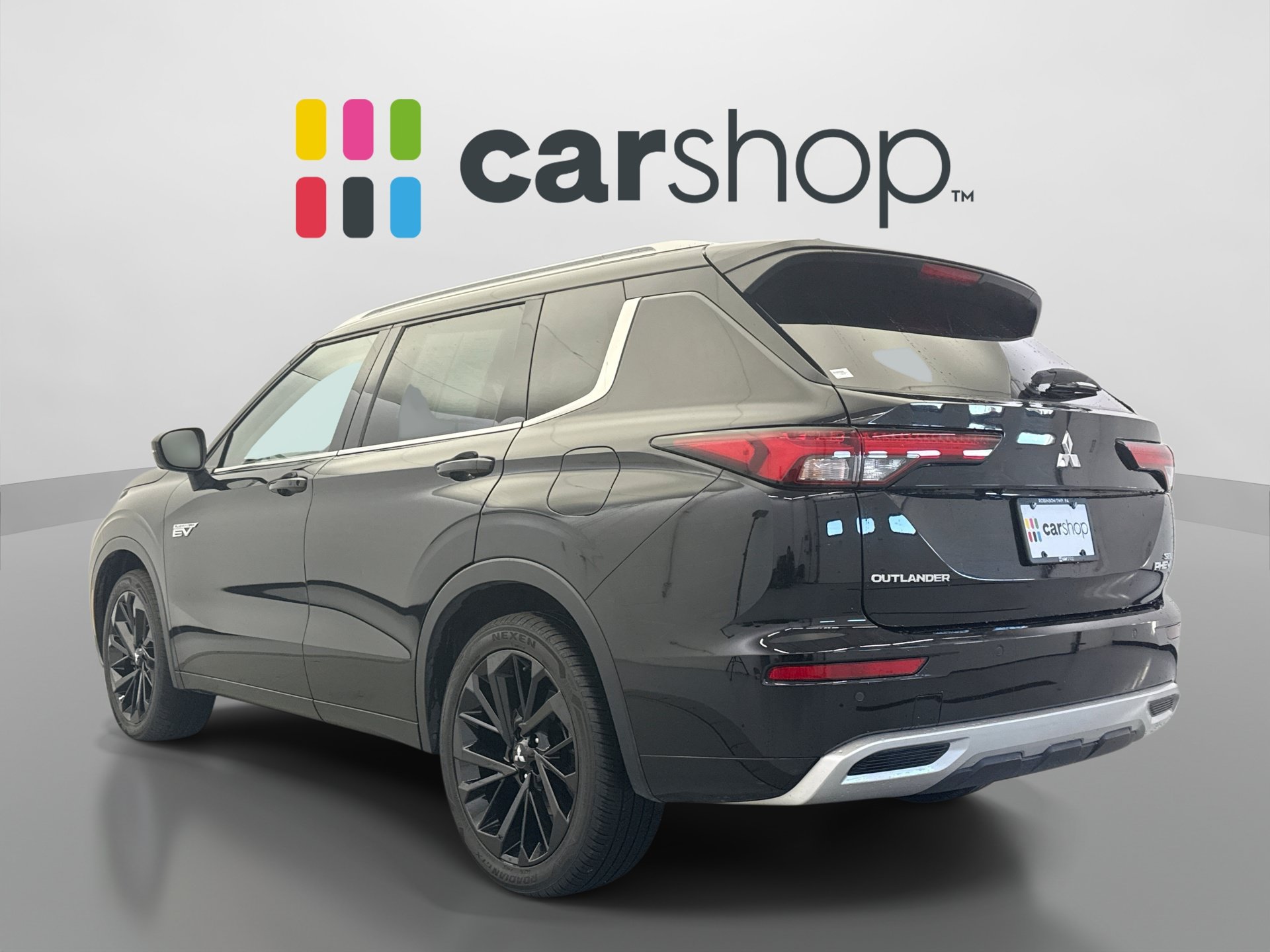 Used 2023 Mitsubishi Outlander SEL AWD/4WD image 3