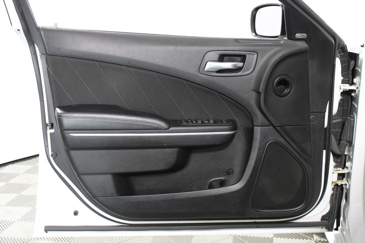 Used 2022 Dodge Charger Scat Pack RWD image 4