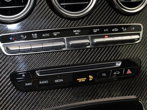 Used 2019 Mercedes-Benz GLC 63 AMG 4MATIC image 39