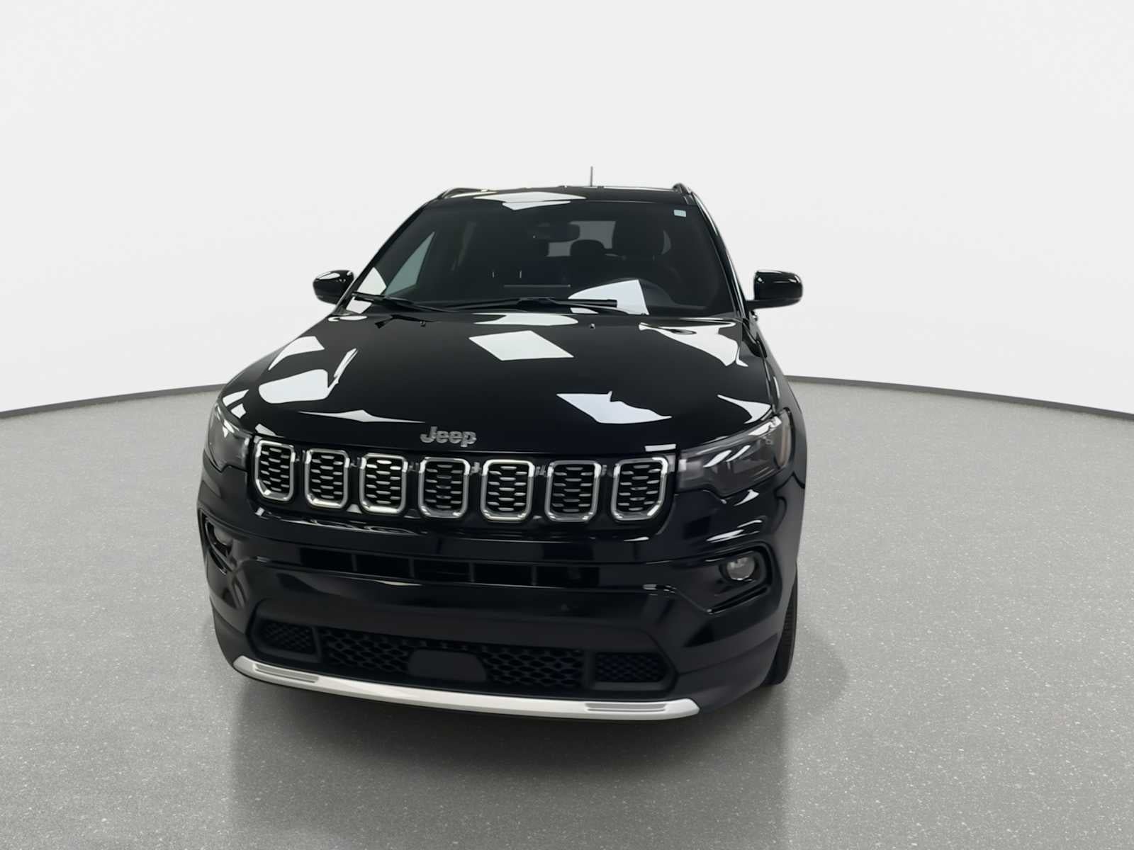 Used 2025 Jeep Compass Limited AWD/4WD image 4