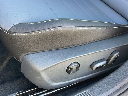 New 2026 Volkswagen Jetta SE image 28