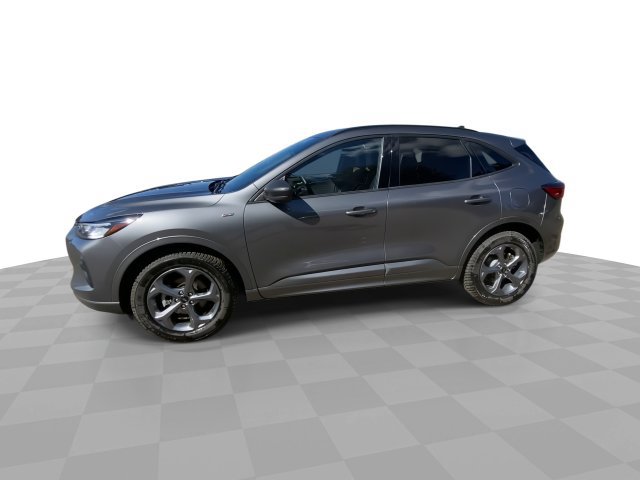 Used 2024 Ford Escape ST-Line w/ Tech Pack #1 AWD/4WD image 7