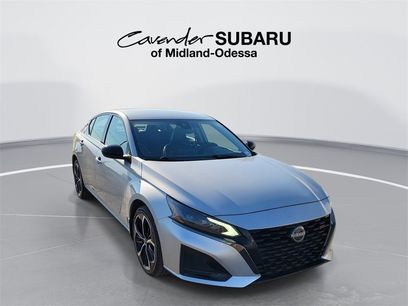 Used 2024 Nissan Altima 2.5 SR