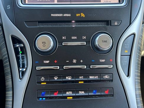 Used 2019 Lincoln Nautilus Black Label AWD/4WD image 32