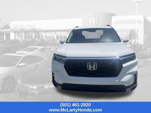 Certified 2024 Honda Pilot Touring image 22
