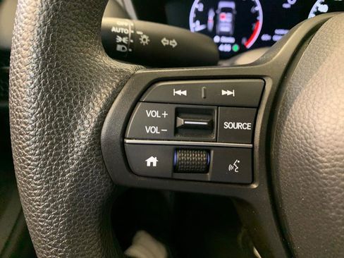 Used 2023 Honda HR-V LX image 21