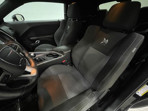 Used 2018 Dodge Challenger R/T Scat Pack image 13