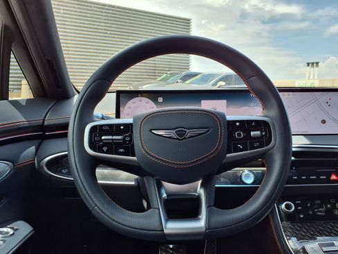 Certified 2026 Genesis GV70 3.5T Sport Prestige AWD/4WD image 21