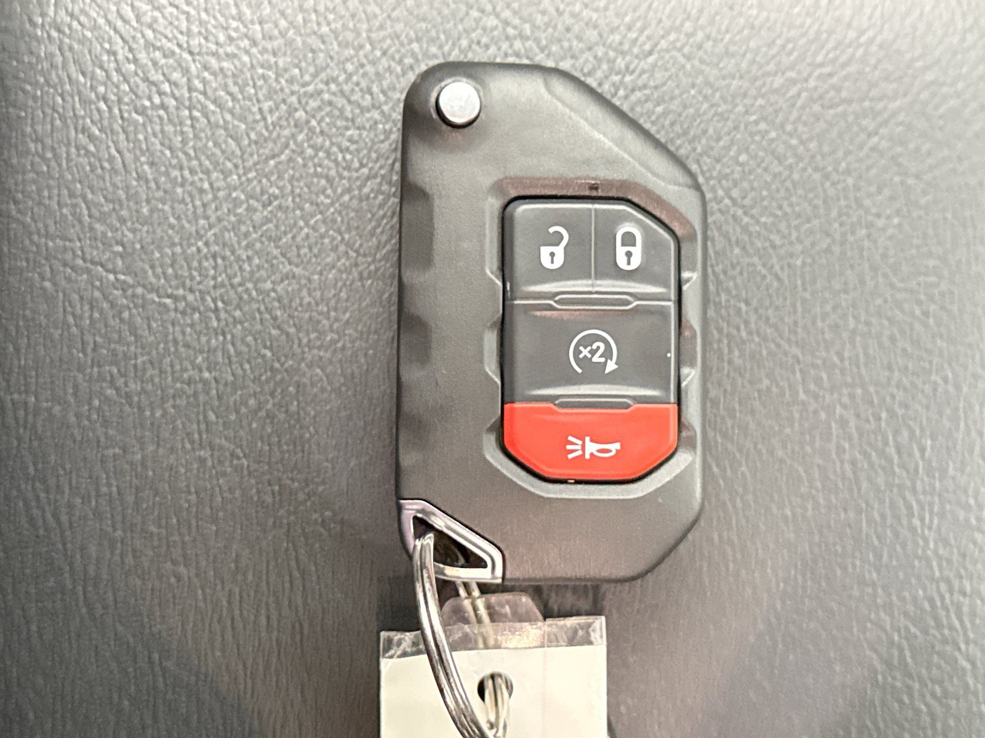 Used 2023 Jeep Wrangler Unlimited Sahara w/ Cold Weather Group AWD/4WD image 24