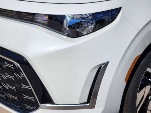 New 2025 Kia Soul GT-Line image 6