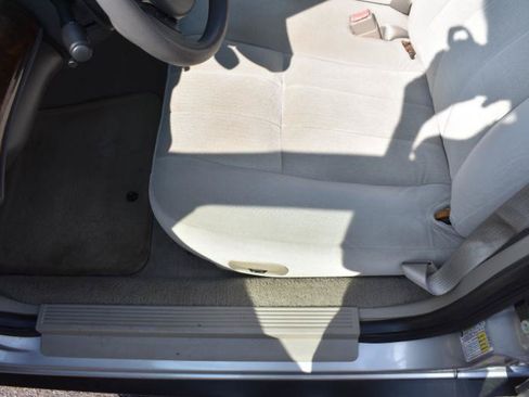 Used 2007 Mercury Grand Marquis GS RWD image 19