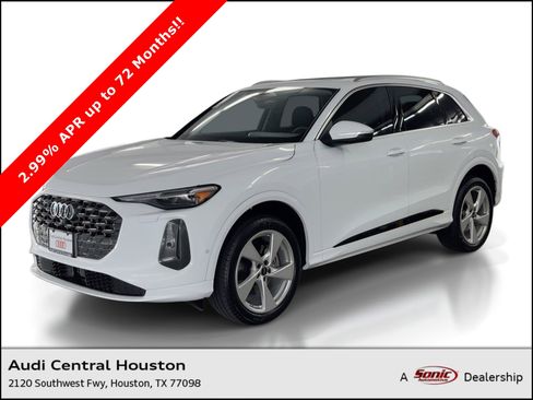 New 2025 Audi Q5 Premium Plus image 1