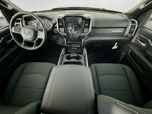 New 2026 RAM 2500 Big Horn AWD/4WD image 9
