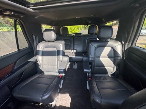 Certified 2023 Lincoln Navigator Reserve image 36