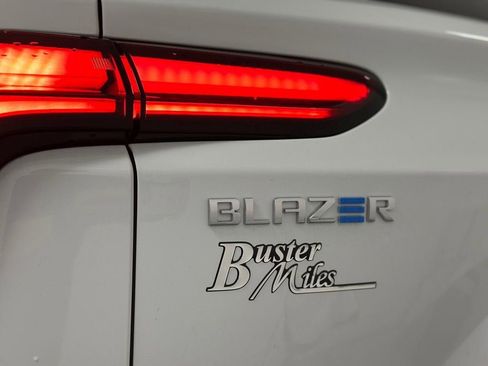 New 2026 Chevrolet Blazer EV LT image 24