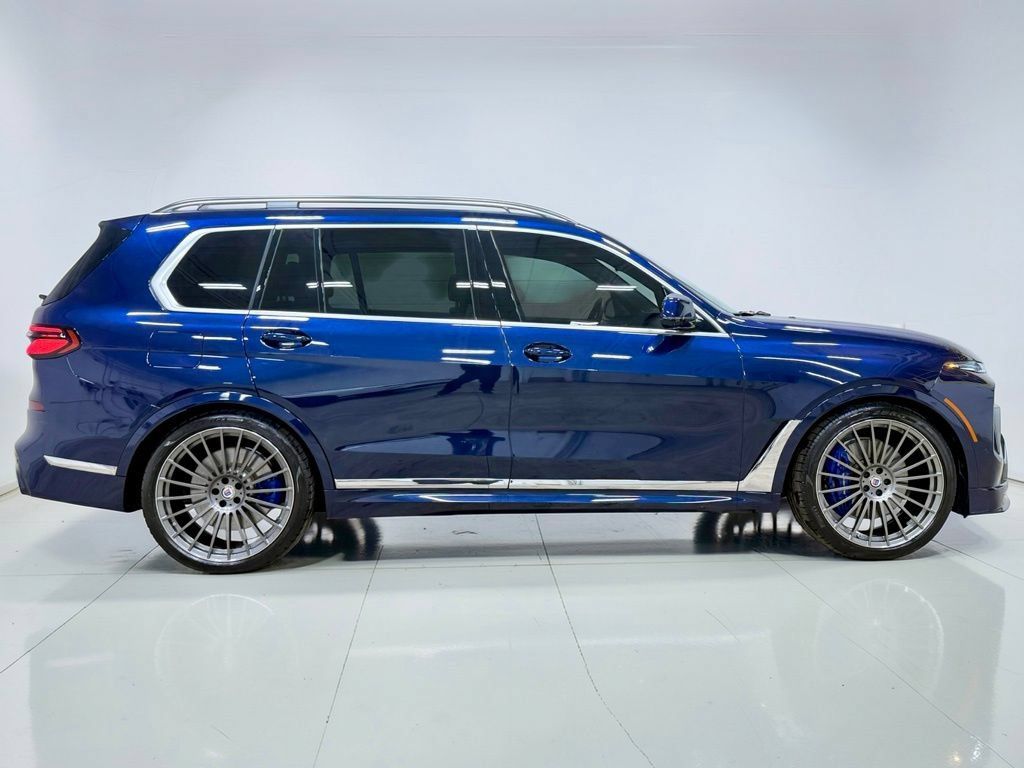 Used 2025 BMW ALPINA XB7 AWD/4WD image 15
