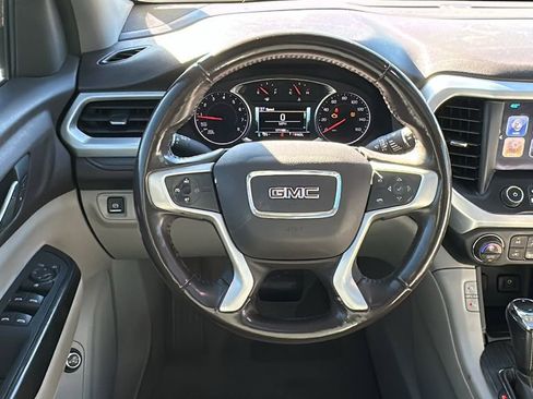 Used 2019 GMC Acadia SLT image 12
