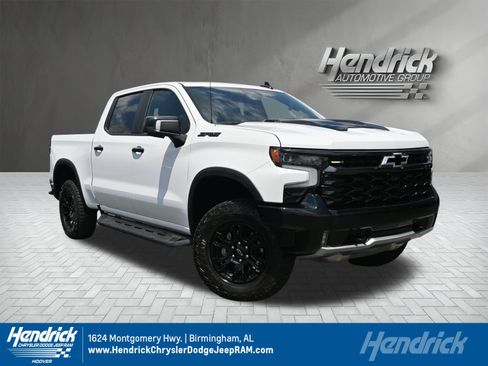 Used 2024 Chevrolet Silverado 1500 ZR2 w/ Technology Package image 1