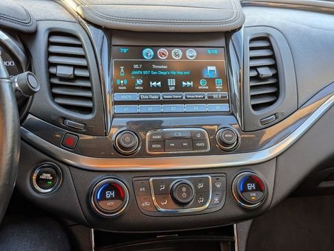 Used 2018 Chevrolet Impala LT image 13