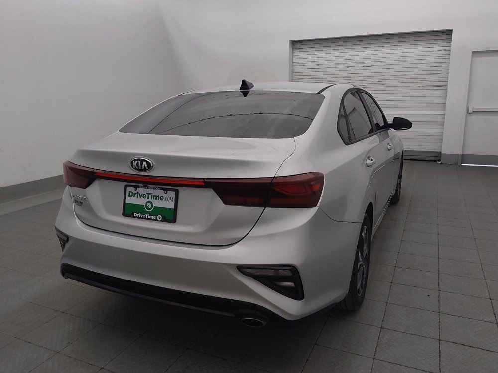 Used 2019 Kia Forte LXS FWD image 9