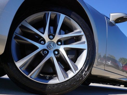 Used 2019 Lexus IS 300 IS 300 image 11