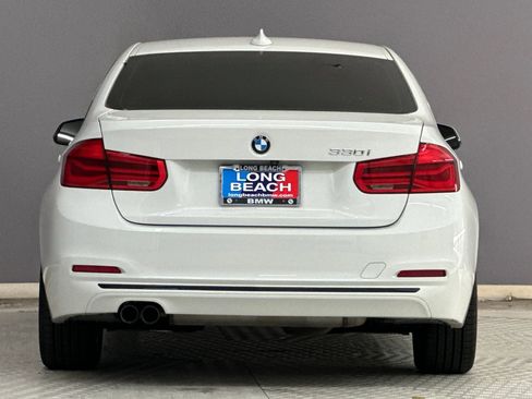 Used 2018 BMW 330i Sedan RWD image 10