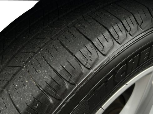 Used 2018 Audi Q5 2.0T Premium AWD/4WD image 47