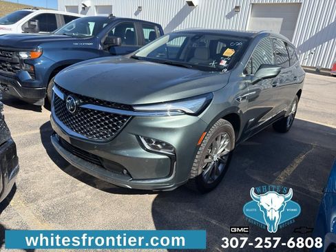 Used 2022 Buick Enclave Avenir w/ Avenir Technology Package AWD/4WD image 1