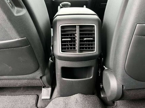 Certified 2026 Kia Sportage SX FWD image 5