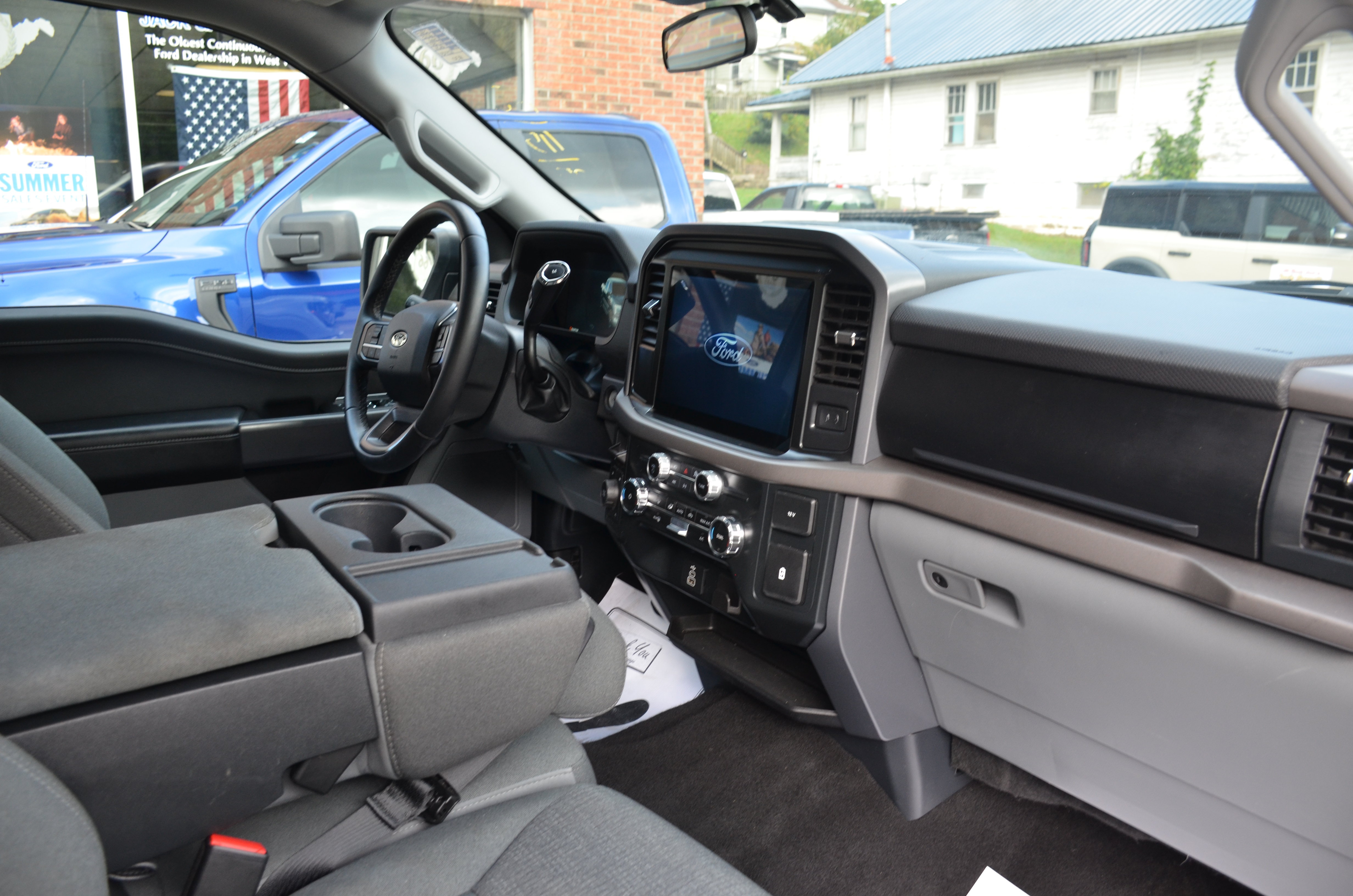 Used 2025 Ford F150 XLT w/ Equipment Group 301A Standard AWD/4WD image 31