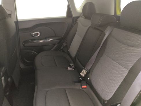 Used 2019 Kia Soul + w/ Audio Package image 18