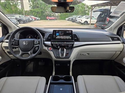 Used 2025 Honda Odyssey EX-L image 24