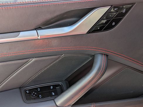 Used 2021 Porsche 911 Turbo S image 15