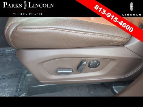 Used 2024 Ford Explorer King Ranch w/ Technology Package RWD image 20