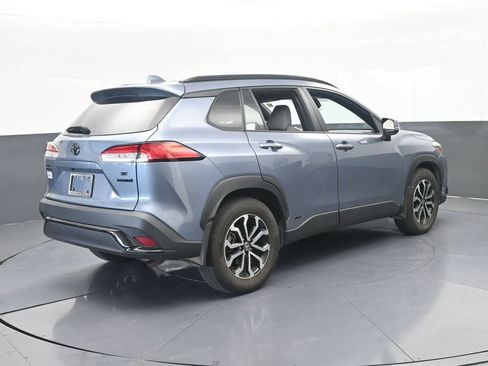 Used 2024 Toyota Corolla Cross AWD Hybrid image 6