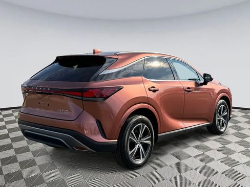Used 2024 Lexus RX 350 image 2