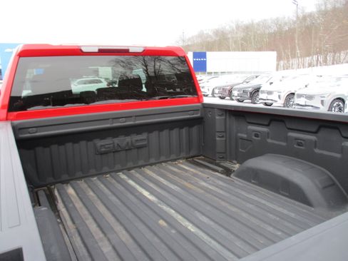 Certified 2024 GMC Sierra 2500 SLE w/ SLE Value Package; image 13