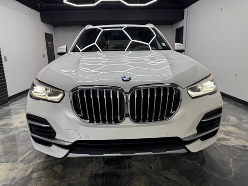 Used 2022 BMW X5 xDrive40i AWD/4WD image 7