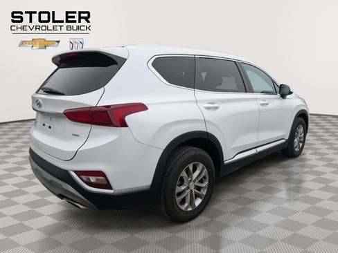 Used 2020 Hyundai Santa Fe SE image 5