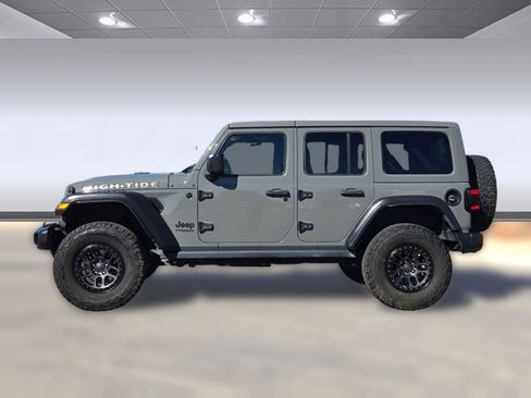 Used 2022 Jeep Wrangler Unlimited Sport image 2