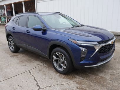 Used 2024 Chevrolet Trax LT w/ Driver Confidence Package