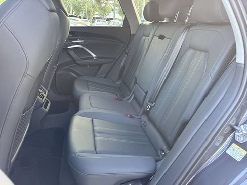 Used 2025 Audi Q5 Premium Plus AWD/4WD image 23